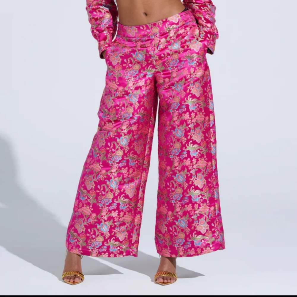 AKIRA JULES BROCADE TROUSER Size SS